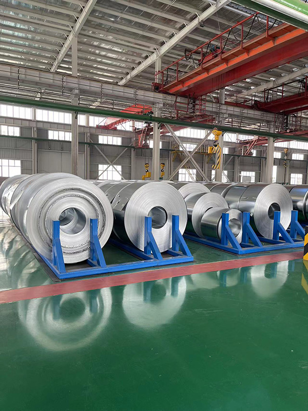 zn al mg steel coils display of YUANTAI DERUN zn al mg steel coils display of YUANTAI DERUN