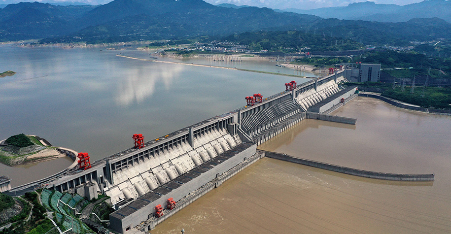 The Three Gorges Hydroelectric-Complex Project-Embankment Structure